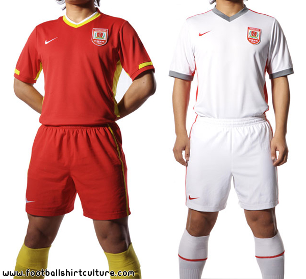 Todas as camisas do Campeonato Chinês Changchun_2011_Nike_home_away