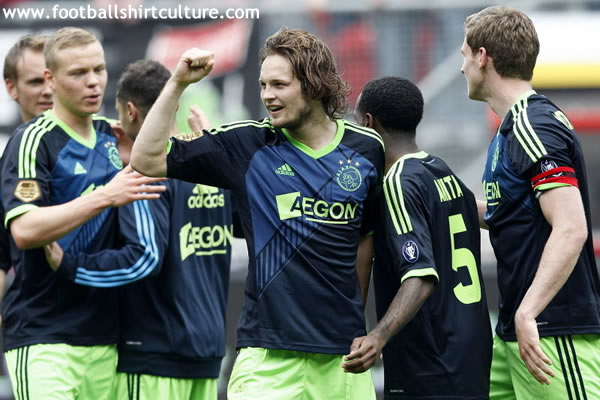 RF Kits, Kits by Fábio100 & RJPR - Página 6 Ajax-12-13-adidas-away-football-shirt-f