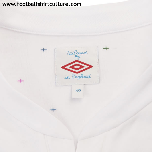 Inglaterra - Titular - 2011/13 England-11-13-umbro-home-kit-b