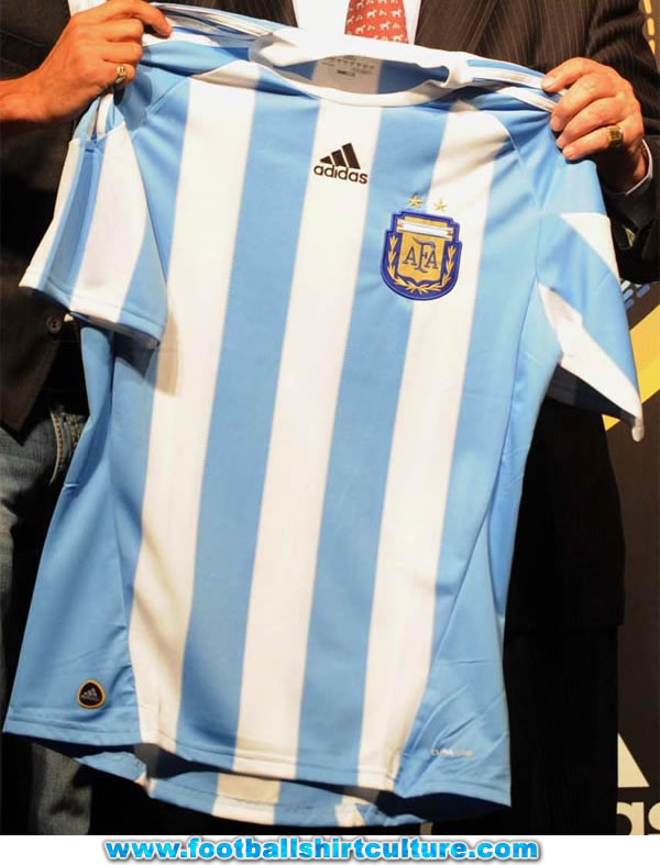 Nuevas equipaciones... Argentina-world-cup-2010-adidas-home-shirt