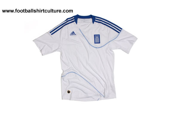 Nuevas equipaciones... Greece-10-12-adidas-shirt-leaked