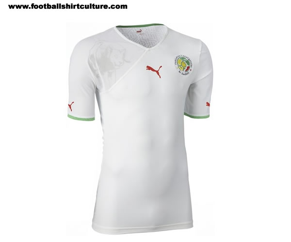 Nuevas equipaciones... Senegal-10-12-puma-kits-launched-2