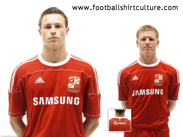 League One - Página 8 Swindon-town-11-12-adidas-home-kit-b