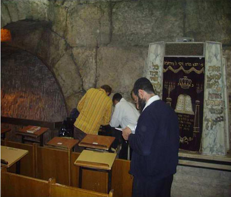 حائط البراق الذي أسماه اليهود حائط المبكى مع الصور 21kanis(synagogue)by_aqsa