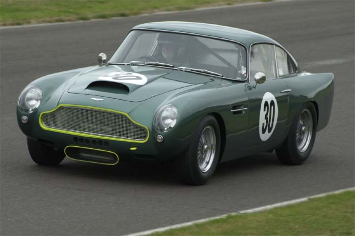 Aston Martin Reviv03-sun-fv-db4gt