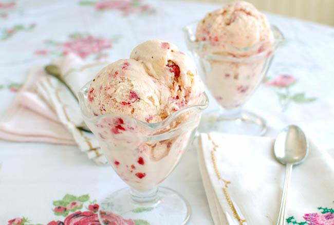 صور  ايس كريم - photo ice ceam Strawberryicecream1