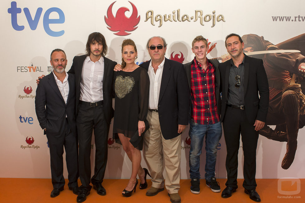 Preestreno de 'Águila Roja' en el FesTVal 2013 37486_david-janer-companeros-reparto-aguila-roja-festval