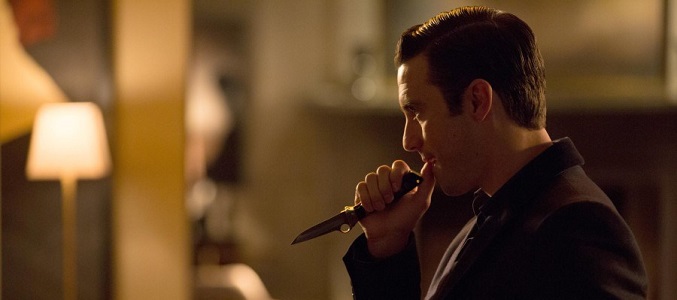 'Gotham' 1x20 Recap: "Under the knife" 3_b7741f50cc