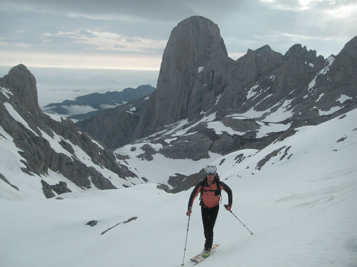 VI Travesera integral Picos de Europa 27(20)