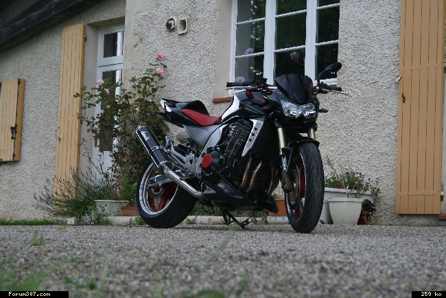 Un nouveau en Z1000 O8xmzlx