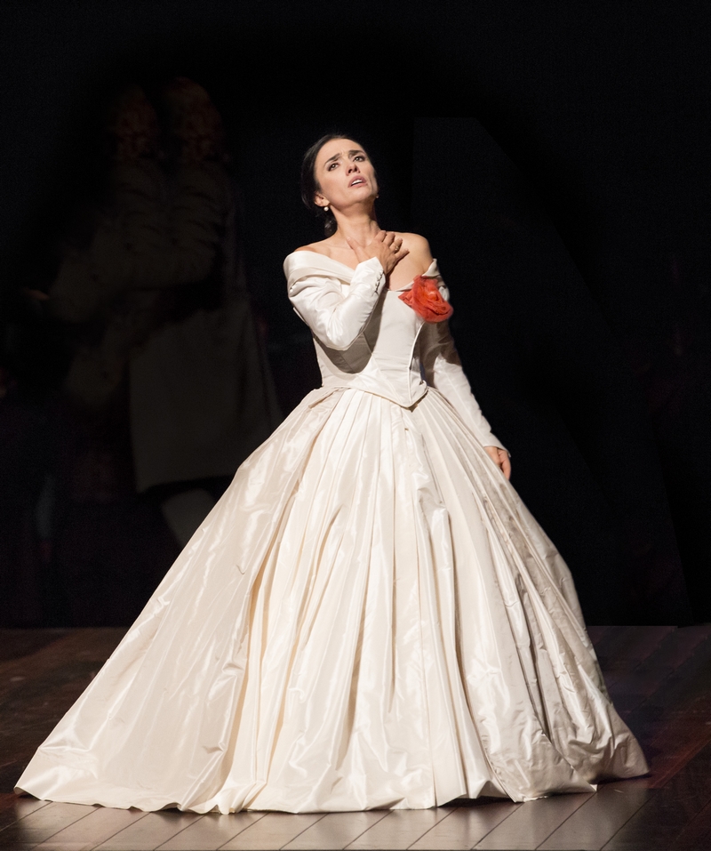 ONP - La Traviata (Ettinger-Jacquot, 09-10/14) Traviata1_0