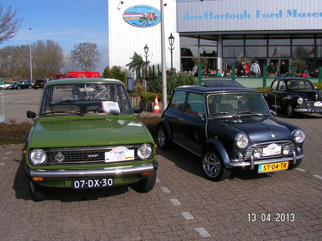 13-04-2013 Hillegom - Den Hartogh Ford Museum - Ford Museum Hyacintenrit  031(17)