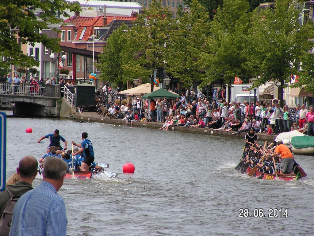 28-06-2014 Leiden - 3in1 - Paard+Koets-Dragonbootraces-Draaiorgels  28062014leidenlakenfeest3in1%2836%29