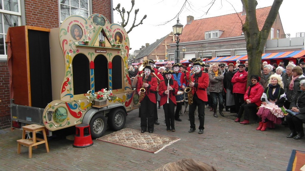 06-04-2015 Liempde - Nostalgisch evenement - Boeremèrt - Levend Draaiorgel 150406liempdeboeremert%2815%29