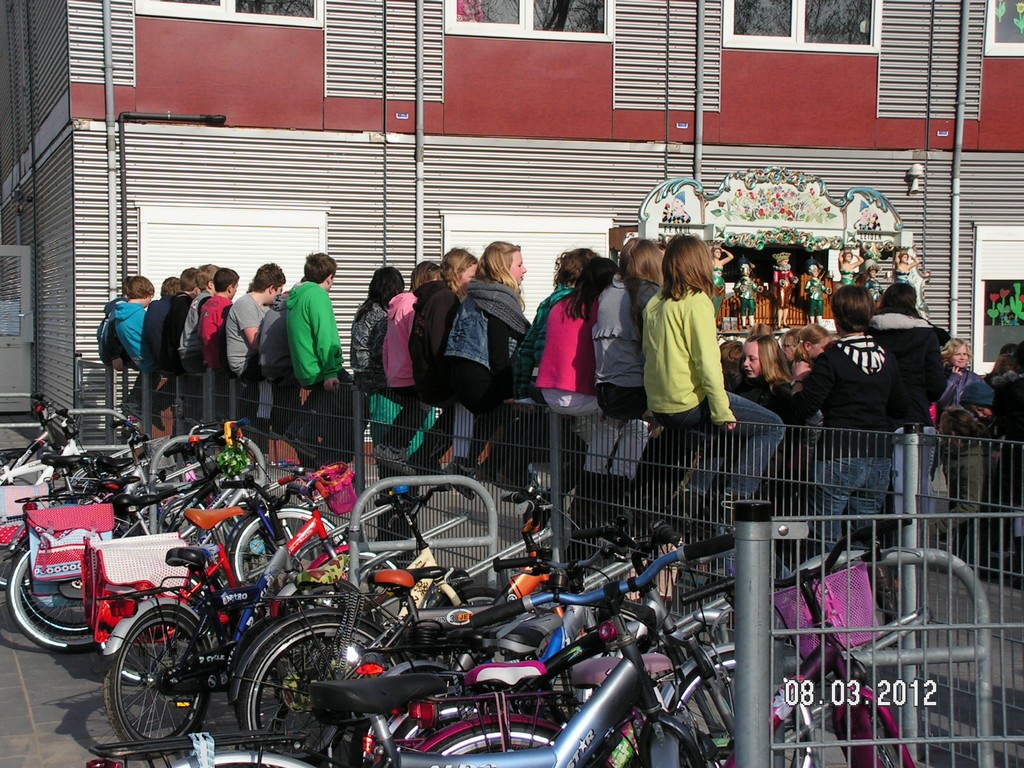 Terugblik: Draaiorgelklanken op Voorschotense Basisschool 2012 120308N1(5)