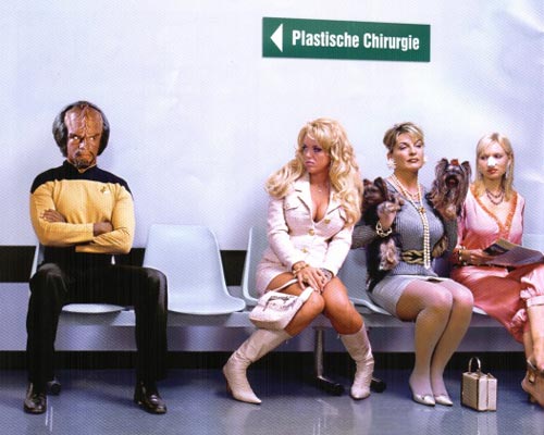 Humour Star Trek en images - Page 2 Plastic-surgery-star-trek