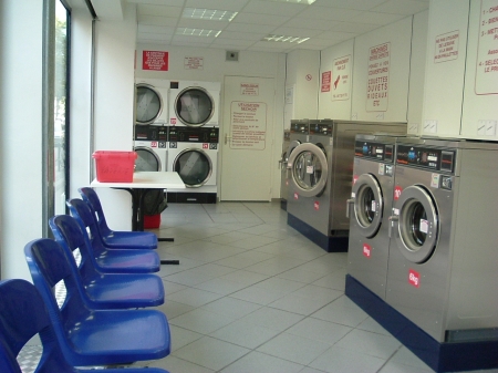 Laverie - Ouvert 24h/24 & 7j/7 Intrieur_laverie_wash_dry