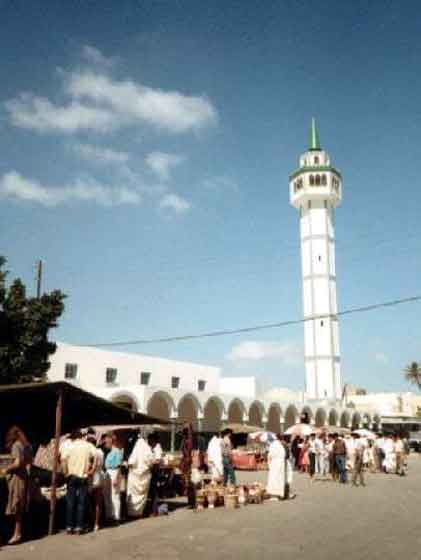 Photos de Ras Jebel - Page 2 Markt-minaret