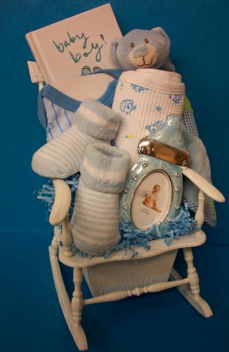 مليون مبروك قدوم قرة الاعين"يوسف" Lg_baby_boy_rocking_chair_gift_basket