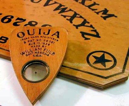 Le Ouija Ouija-board-790743