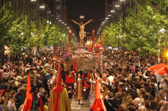  Feliz Semana Santa....2013 Semana-santa-granada-2012