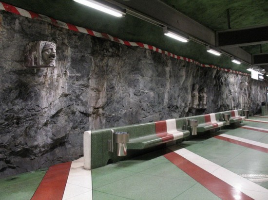 Stockholm Metrosu / Büyüleyici Stockholm-metro13-550x412