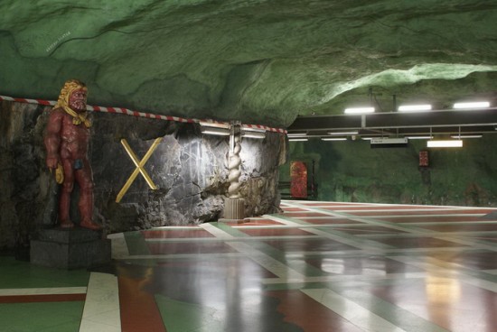 Stockholm Metrosu / Büyüleyici Stockholm-metro15-550x368