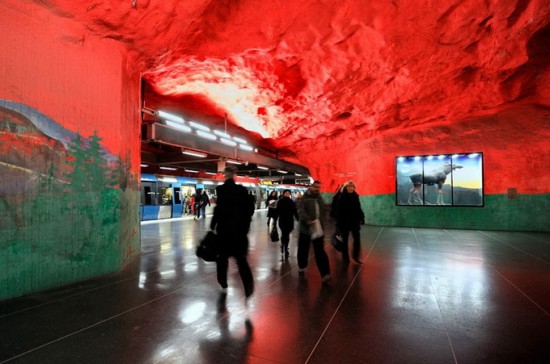 Stockholm Metrosu / Büyüleyici Stockholm-metro19-550x364