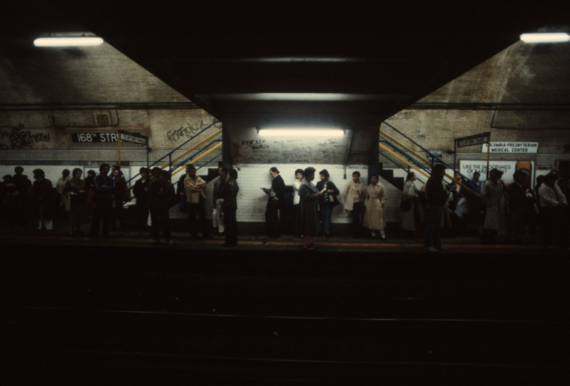 Fotografías del metro de Nueva York a principios de los 80 Subway-in-1981-11