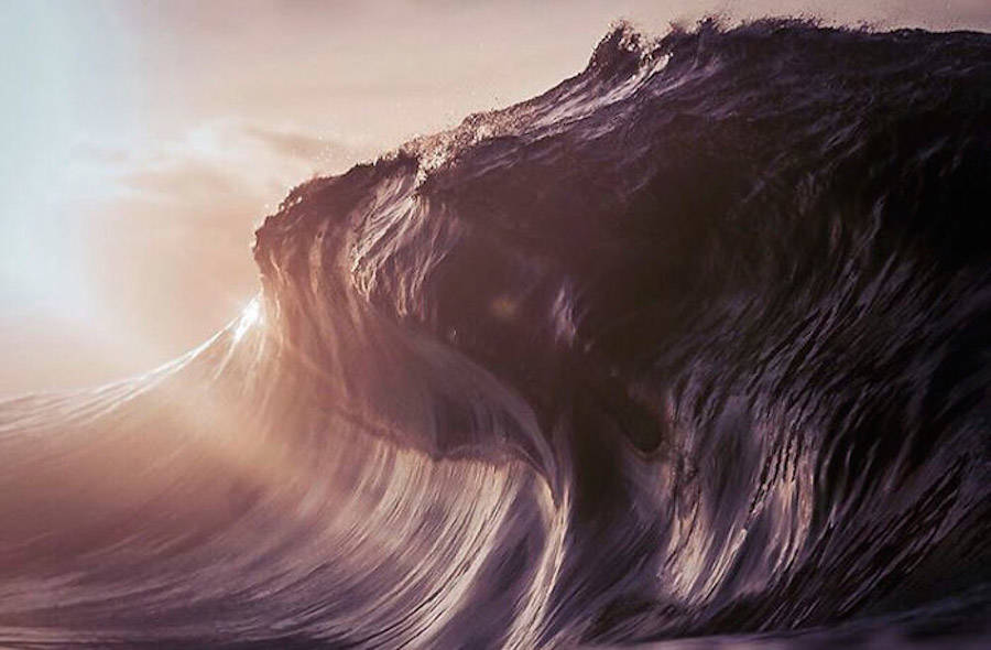 Impressive Photographs of Waves Looking Like Mountains ! By Hoel Impressive-Photographs-of-Waves-Looking-Like-Mountains-11-900x590