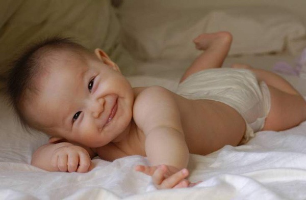 الكنـــــز الثميـــــن  - صفحة 2 Cute-babies-smile-34-photos-04