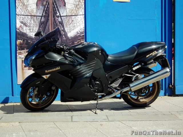 أسرع الدراجات النارية في العالم Kawasaki-Ninja-ZX-14-1