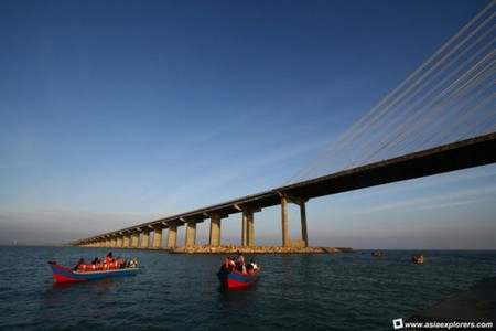 اطول عشرة كبارى فى العالم...........(متعة المدنية) Penang-bridge