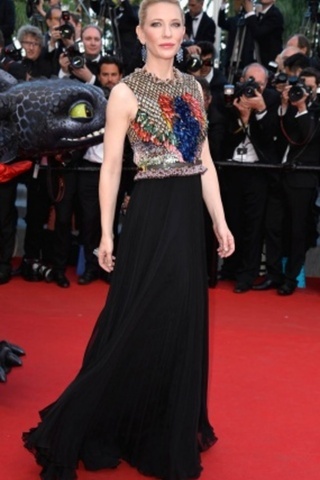  أجمل فساتين المشاهير في مهرجان كان ٢٠١٤ Small_Best_dressed_celebrities_at_cannes_2014_-cate_blanchett_in_Givenchy_dress