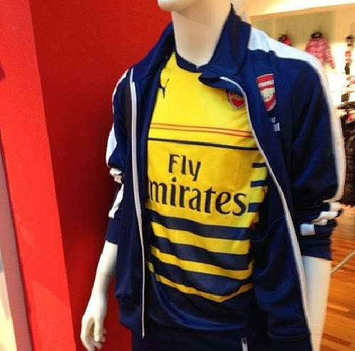 Las nuevas camisetas Puma del Arsenal 2014 - 2015 Arsenal_14_15_away_kit