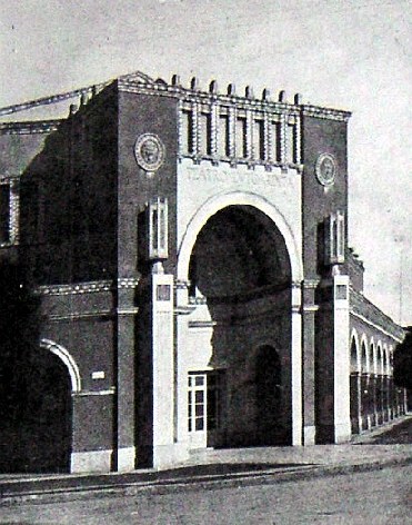 fotos - FOTOS DE CUBA ! SOLAMENTES DE ANTES DEL 1958 !!!! - Página 22 21TeatroLudgarditaEntrada