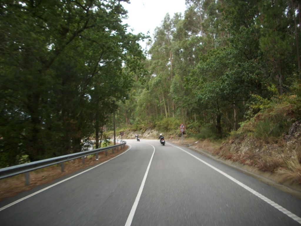 200km de ruta asfáltica y una crono de enduro……. Ru43