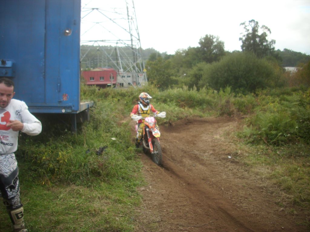 200km de ruta asfáltica y una crono de enduro……. Ru83