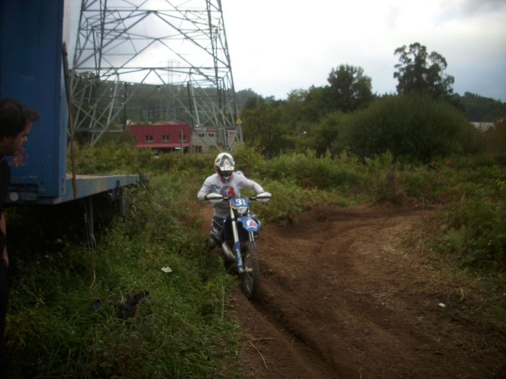 200km de ruta asfáltica y una crono de enduro……. Ru90