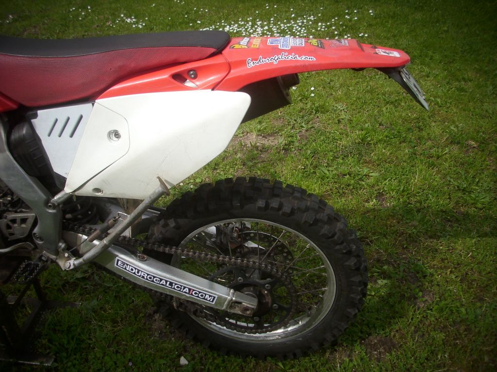 Se vende Honda Crf 250 X del 2006 14