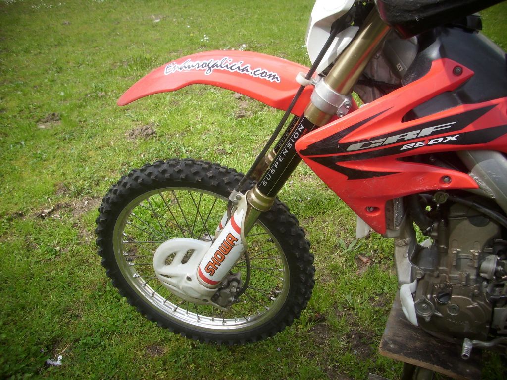 Se vende Honda Crf 250 X del 2006 17