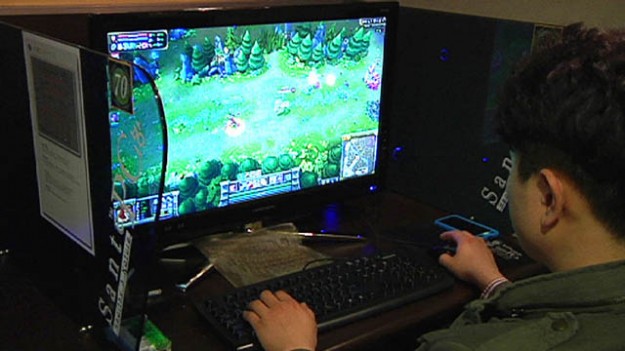 Κινέζος gamer κλείνεται στο σπίτι του για… 6 χρόνια! Addicted-online-games-625x351