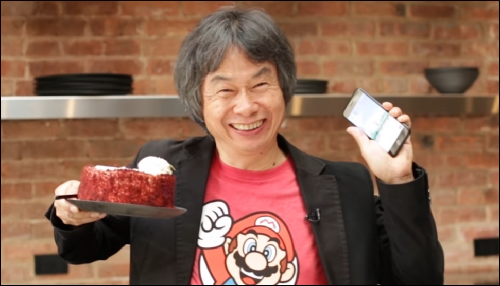 Super Mario Run: Ο Mario στα smartphones Shigeru-miyamoto-cake-80-1481567862