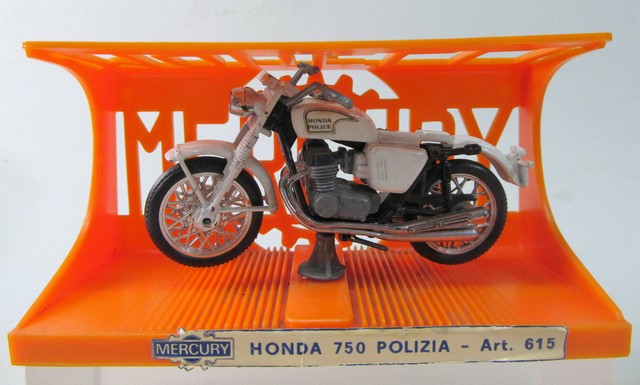 Le jeu de l'image - Page 26 Mercury615-honda750police