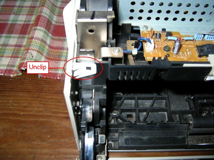 Disassembly of the HP LaserJet IIP printer Dscn3968