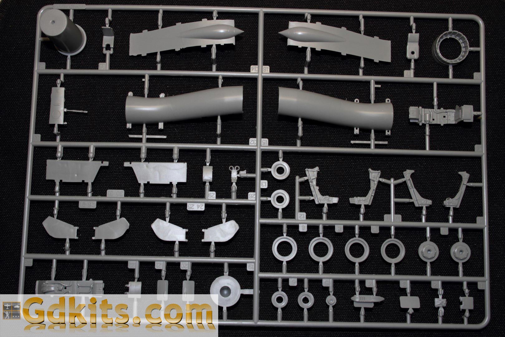 [Kinetic] Mirage III E/R Gdkits_mirage_05