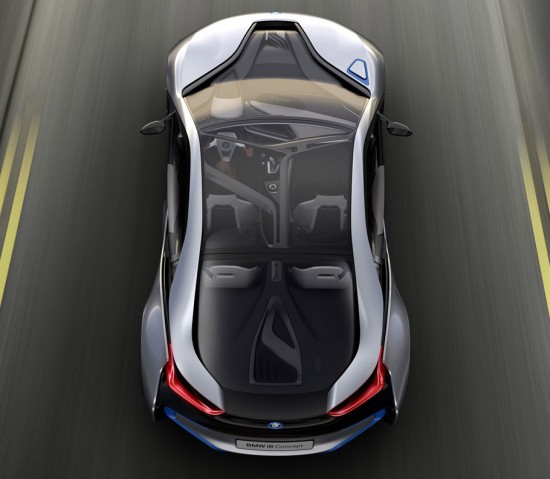 Anniversaire ! - Page 9 Bmw-i8-concept-top-550x479