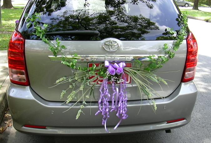    Wedding_car_purpleflowers_silk1