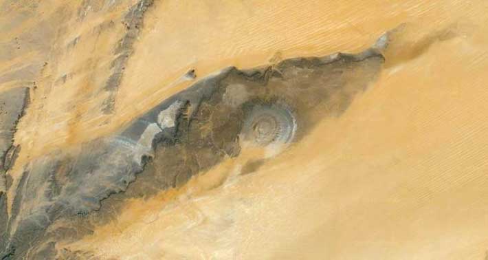 The Mystery of the Giant Blue Eye of Africa in Mauritania  Giant-blue-eye-mauritania-02
