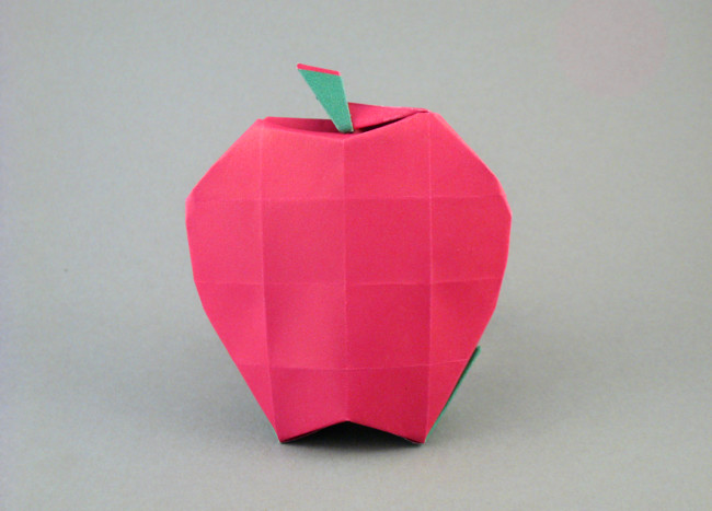 أعمال ورقيه P_Apple_Redpaper